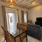 Casa San Vicente Olehousing Apartamento Sevilla