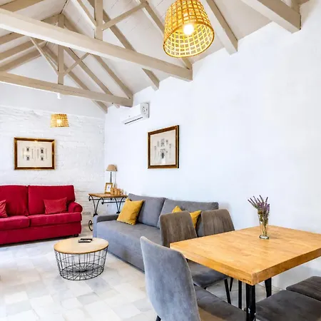 Casa San Vicente Olehousing * Севилья